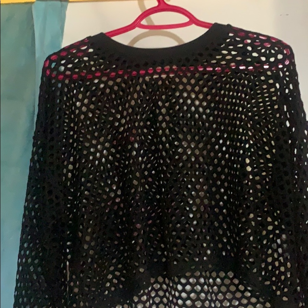 Cropped mesh long sleeve